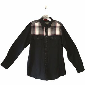 Shirt Company81 Sz Med Black with red plaid emb